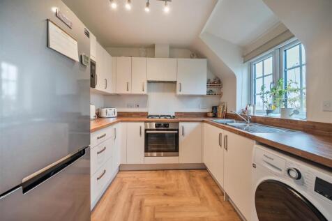 3 Rotary Close, Houlton (10).jpg