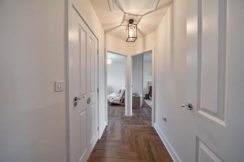 3 Rotary Close, Houlton (6).jpg