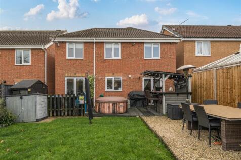 28 Ridge Drive (18).jpg