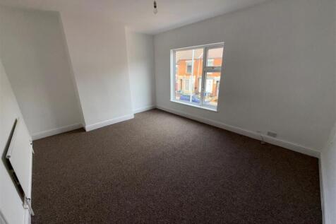 51 Grosvenor Bedroom 1.jpg