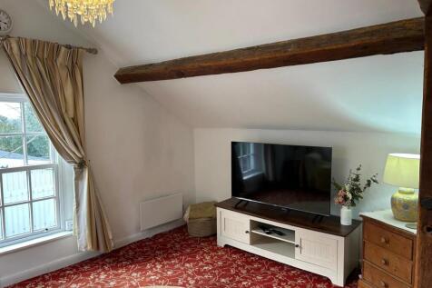 Stable Flat Yelvertoft (4).jpg