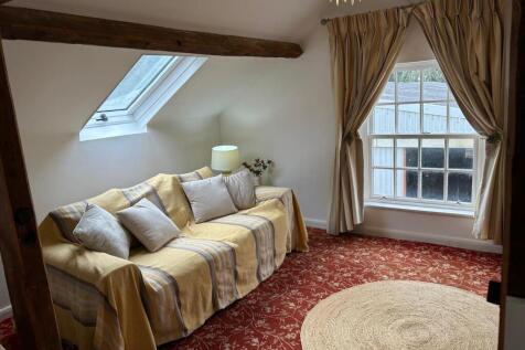 Stable Flat Yelvertoft (3).jpg