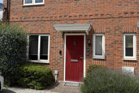 Front of house 1.jpeg.jpg