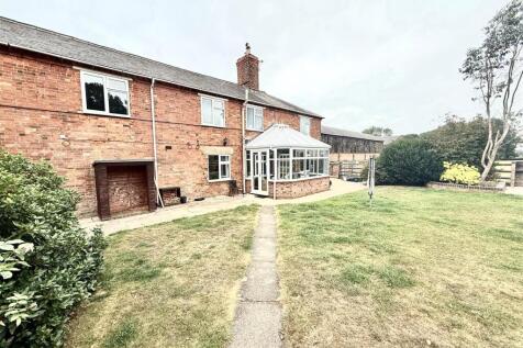 2 The Cottage Front.jpg