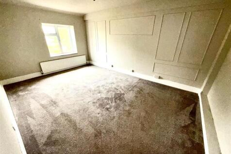2 The Cottage Bedroom 2.jpg