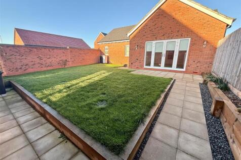 17 Foxglove Garden.jpg