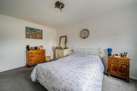 1372516-21-68ff8b...