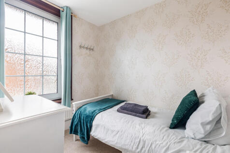 16 Bed 2 TF 14 Townstall Road Dartmouth - 240802