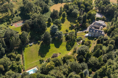 12 Main Front Drone 12 Sheplegh Court Blackawton -