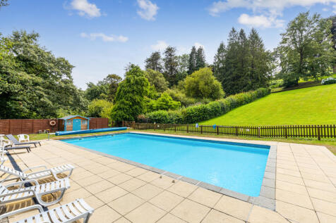 7 Swimming Pool 4 Sheplegh Court, Blackawton - 250