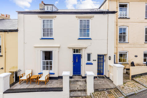 A01 - Windrush 7a Ridge Hill Dartmouth - 250729