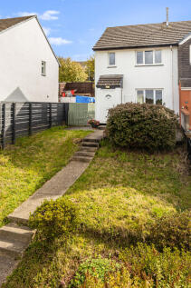 4 P Front  69 Hermitage Road Dartmouth - 250911