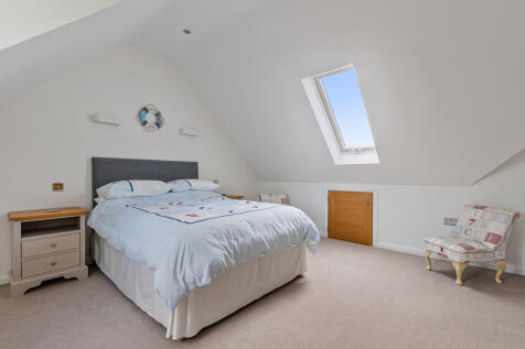 22 Bed 2 25 Start Bay Park Strete - 250919