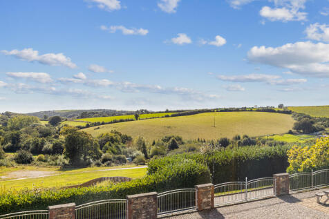 A07 - 4 The Manor House, Hillfield - 250912