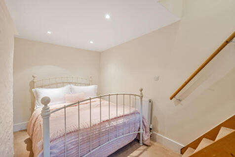 15 Bed 2Porthole Baileys Meadow Stoke Fleming