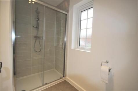 Master En-Suite