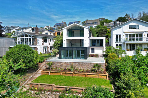 TidesReach2025Tides Reach 8 Yealm Rd (8)16