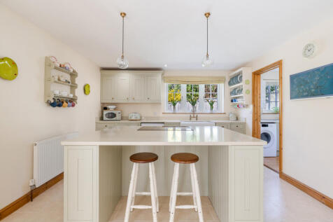 A32 - Higher Orchard 7 Court Road Newton Ferrers -