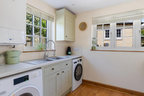 A44 - Higher Orchard 7 Court Road Newton Ferrers -