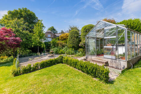 A10 - Higher Orchard 7 Court Road Newton Ferrers -