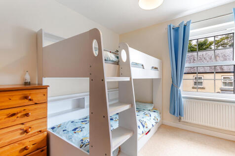 A23 - 16 Orchard Road, Brixton - 250919