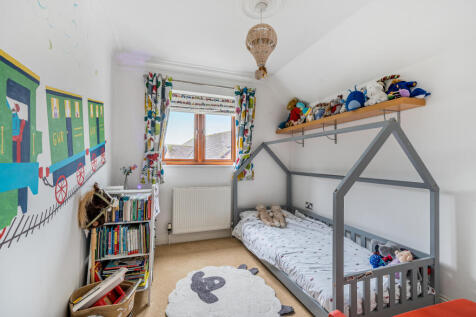 1373454-43-69023d59352ad-ARW-1