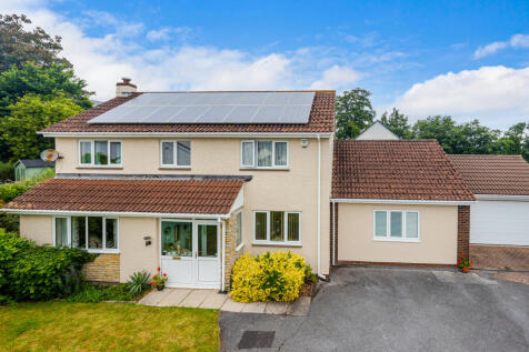 A02 - 49 Blenheim Close Newton Abbot - 250613