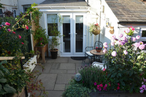 Back Door Patio 1.JPG