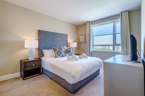 8468556-interior30.jpg