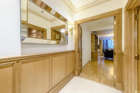 8451956-interior02.jpg