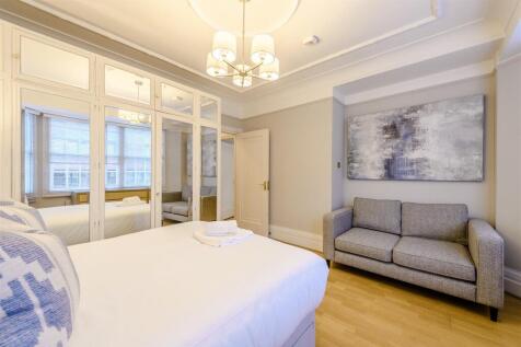 8451956-interior20.jpg
