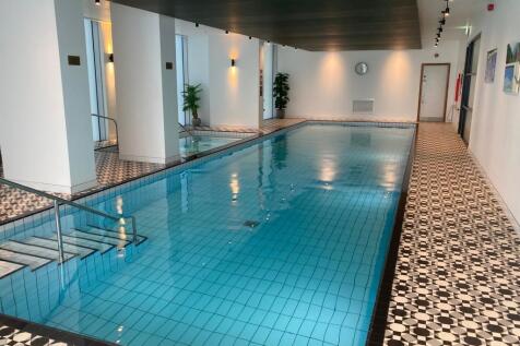 Pool 4.jpg