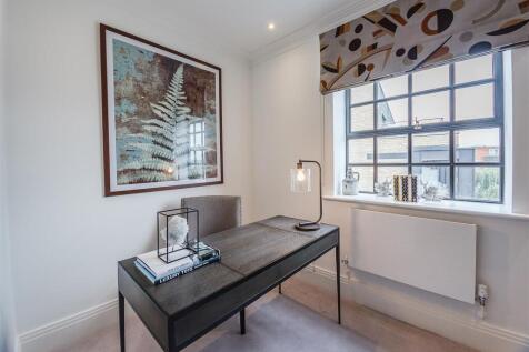 8316099-interior28.jpg