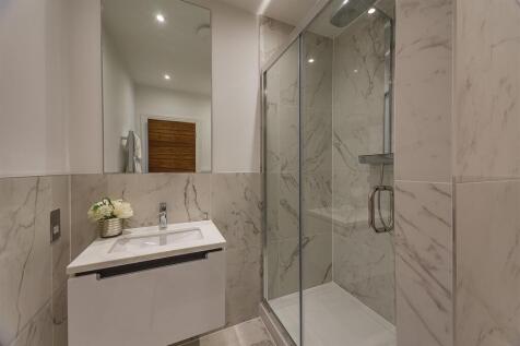8316099-interior07.jpg