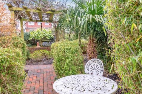 Property Image 25