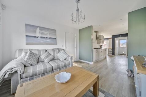 Family Room / Snug