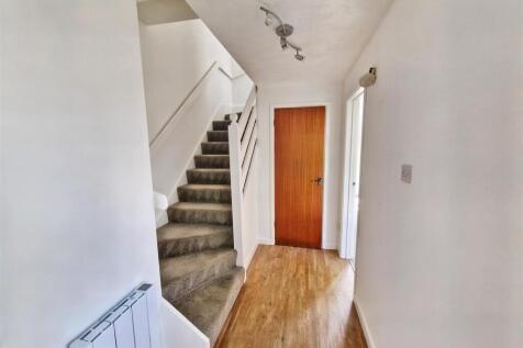 Hallway.jpg