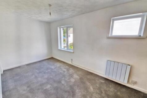 NEW BEDROOM.jpg
