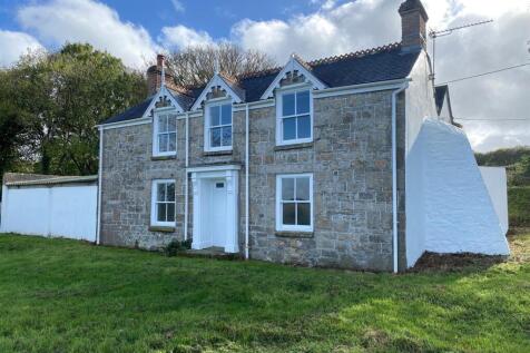 Govorrow Farmhouse - Front elevation.jpg