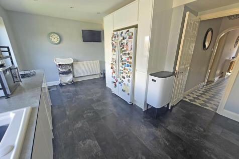 KITCHEN 5