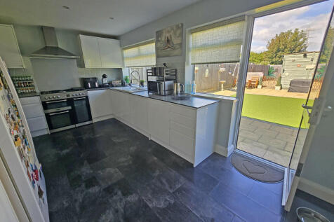 KITCHEN 9