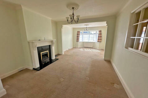 Living Room (1)