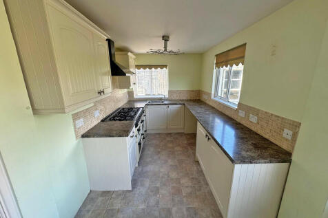 Kitchen (2)