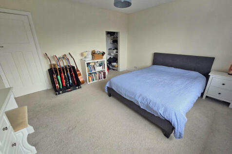 Broom 1 (2)