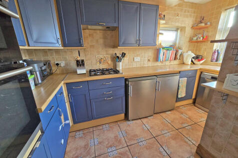 Kitchen (1)