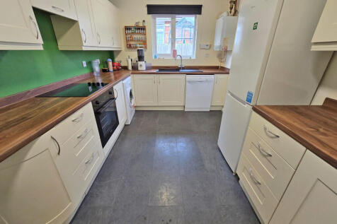 Kitchen (2)