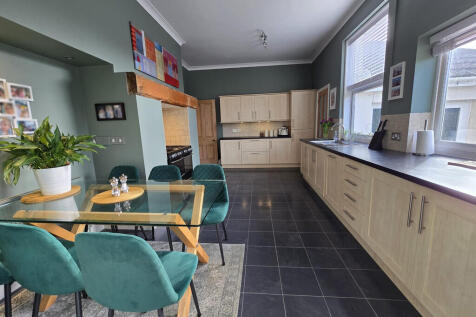 Kitchen (6)