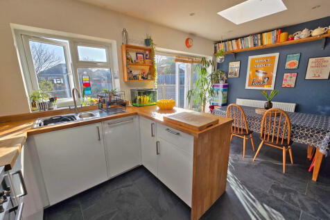 Kitchen (2)