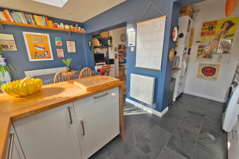 Kitchen (1)