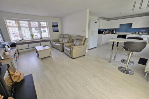 Lroom 4